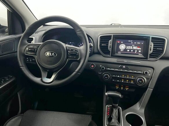 2018 Kia Sportage IV, белый, 2000000 рублей - вид 15
