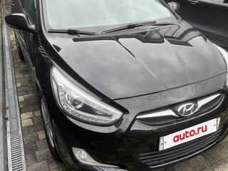 2013 Hyundai Solaris I, чёрный, 850000 рублей, вид 1