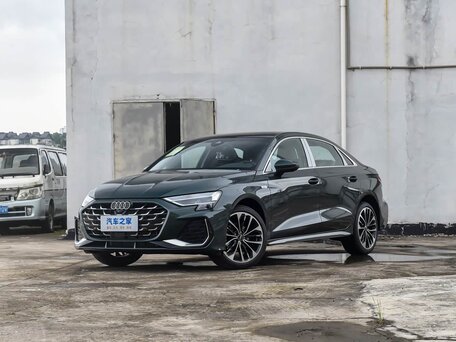 2023 Audi A3 35 TFSI Long IV (8Y), зелёный, 1929999 рублей, вид 1