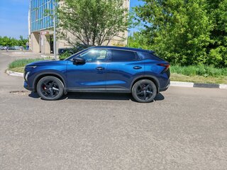 2022 Omoda C5 I, синий, 1699000 рублей, вид 3