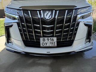 2018 Toyota Alphard III Рестайлинг, белый, 4500000 рублей, вид 4