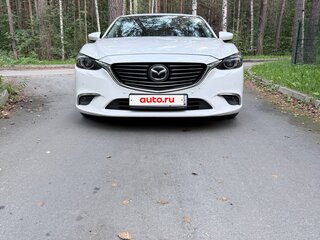 2016 Mazda 6 III (GJ) Рестайлинг, белый, 2600000 рублей, вид 3
