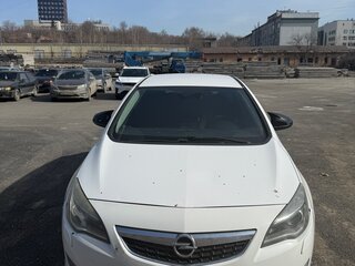 2010 Opel Astra J, белый, 560000 рублей, вид 2