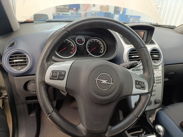 2008 Opel Corsa D, золотистый, 450000 рублей - вид 2