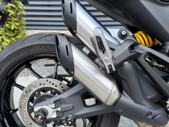 2023 Ducati Monster 937, чёрный, 1172640 рублей - вид 11