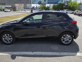 2020 Mazda 2 III (DJ) Рестайлинг, чёрный, 1170000 рублей, вид 5