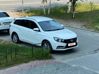 2019 Lada (ВАЗ) Vesta SW I, белый, 915000 рублей, вид 3