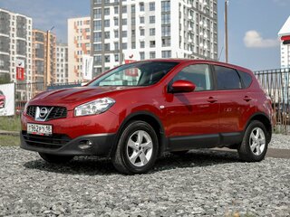 2010 Nissan Qashqai I Рестайлинг, красный, 899000 рублей, вид 2