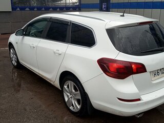 2012 Opel Astra J, белый, 470000 рублей, вид 4