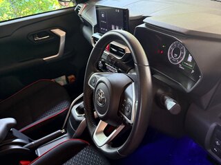 2021 Toyota Raize I, чёрный, 1750000 рублей, вид 5