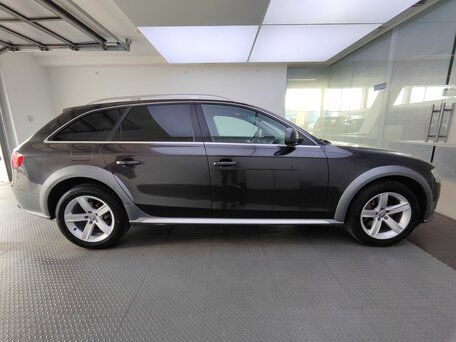 2014 Audi A4 allroad 7S-tronic IV (B8) Рестайлинг, чёрный, 1850000 рублей, вид 4