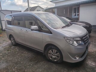 2015 Nissan Serena IV (C26), серебристый, 1300000 рублей, вид 2