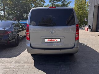 2019 Hyundai H-1 II Рестайлинг 2, серый, 3000000 рублей, вид 4