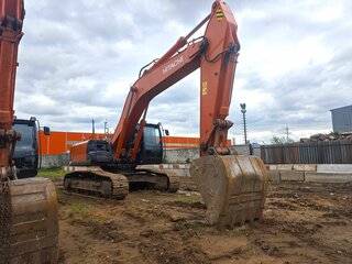 2020 Hitachi ZX330, оранжевый, 9300000 рублей, вид 2