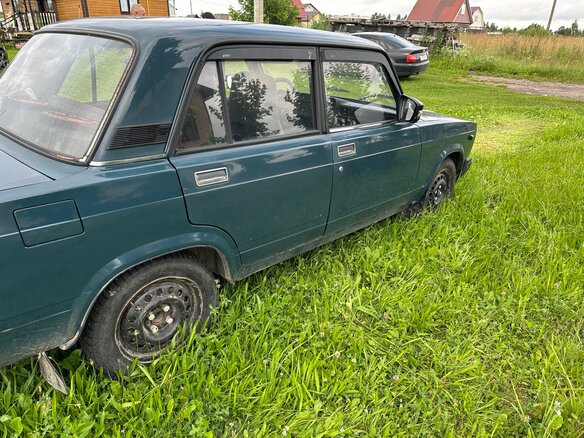 2004 Lada (ВАЗ) 2107, зелёный, 160000 рублей - вид 1