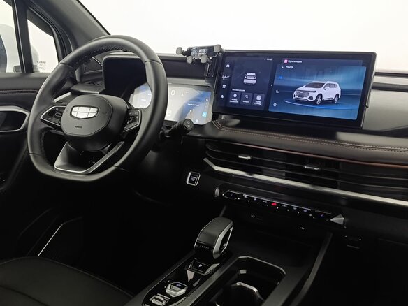 2024 Geely Okavango I Рестайлинг, белый, 2740000 рублей - вид 11