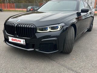 2019 BMW 7 серии 730d xDrive VI (G11/G12) Рестайлинг, чёрный, 5450000 рублей, вид 3