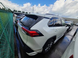 2019 Toyota RAV4 V (XA50), белый, 3400000 рублей, вид 3