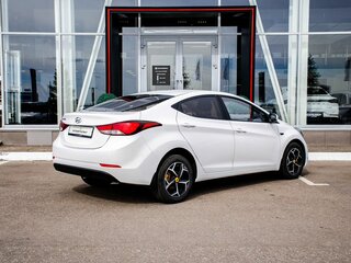 2014 Hyundai Elantra V (MD) Рестайлинг, белый, 770000 рублей, вид 2