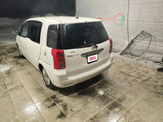2005 Toyota Raum II, белый, 510000 рублей, вид 3