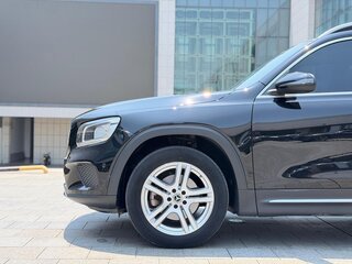 2022 Mercedes-Benz GLB 180 I (X247), чёрный, 1920000 рублей, вид 4