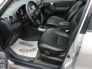 2004 Toyota RAV4 II (XA20) Рестайлинг, серебристый, 750000 рублей, вид 5