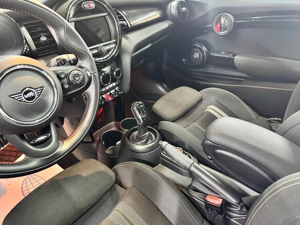 2021 Mini Hatch JCW III (F55/F56) Рестайлинг, серый, 3900000 рублей - вид 12