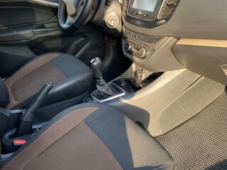 2017 Lada (ВАЗ) Vesta I, серый, 560000 рублей, вид 4