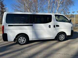 2017 Nissan NV350 Caravan I, белый, 2590000 рублей, вид 1