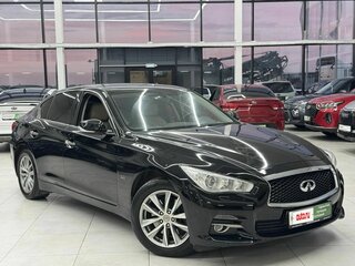 2015 Infiniti Q50 I, чёрный, 1599000 рублей, вид 4