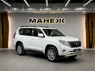 2015 Toyota Land Cruiser Prado 150 Series Рестайлинг 1, белый, 3950000 рублей, вид 1