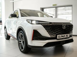 2025 Changan UNI-S I, белый, 3179900 рублей, вид 3