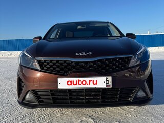 2021 Kia Rio IV Рестайлинг, коричневый, 2200000 рублей, вид 3