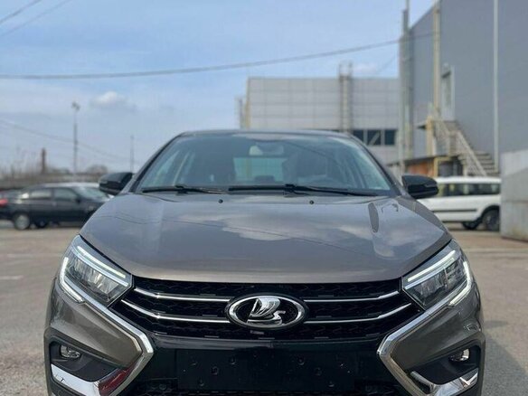 2026 Lada (ВАЗ) Vesta I Рестайлинг (NG), коричневый - вид 3