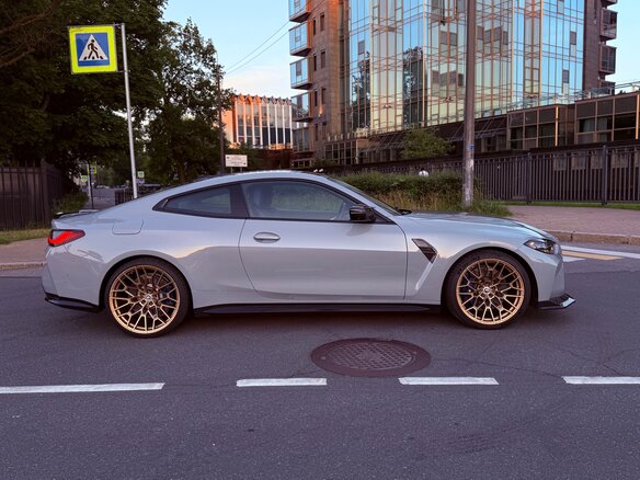 2023 BMW M4 Competition Package G82/G83, серый, 9100000 рублей - вид 3