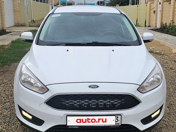 2018 Ford Focus III Рестайлинг, белый, 1270000 рублей - вид 3