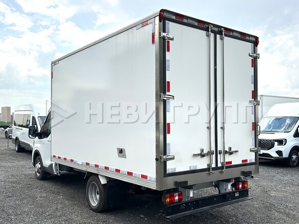 2025 Ford Transit, белый - вид 4