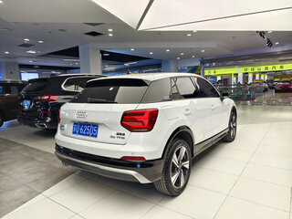 2022 Audi Q2 L 35 TFSI I Рестайлинг, белый, 1617009 рублей, вид 4