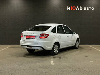 2023 Lada (ВАЗ) Granta I Рестайлинг, белый, 700000 рублей, вид 4