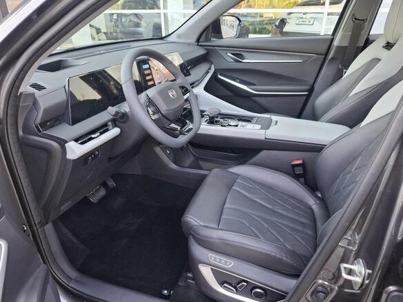 2024 Changan CS75 Plus III, серый, 4029900 рублей - вид 14