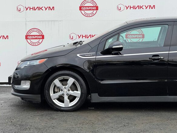 2013 Chevrolet Volt I, чёрный, 1149000 рублей - вид 11