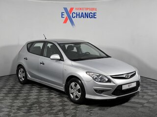 2010 Hyundai i30 I Рестайлинг, серебристый, 649000 рублей, вид 3