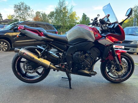 2011 Yamaha FZ1, красный, 535000 рублей, вид 5