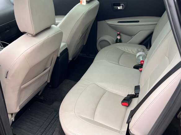 2010 Nissan Qashqai I Рестайлинг, чёрный, 1120000 рублей - вид 9