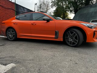 2022 Kia Stinger I Рестайлинг, оранжевый, 3070000 рублей, вид 5