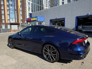 2020 Audi S7 II (4K), синий, 6750000 рублей, вид 5