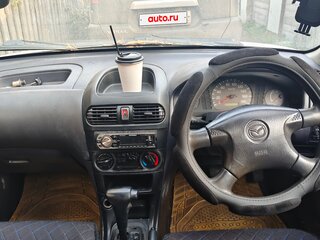 2001 Mazda Familia Y11, белый, 145000 рублей, вид 2