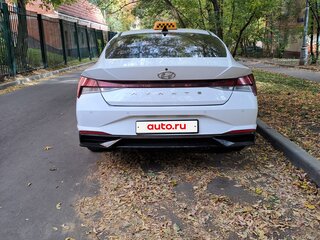 2021 Hyundai Avante VII, белый, 1500000 рублей, вид 5