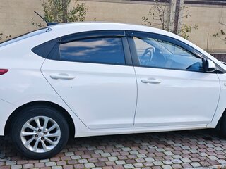 2021 Hyundai Solaris II Рестайлинг, белый, 1350000 рублей, вид 4