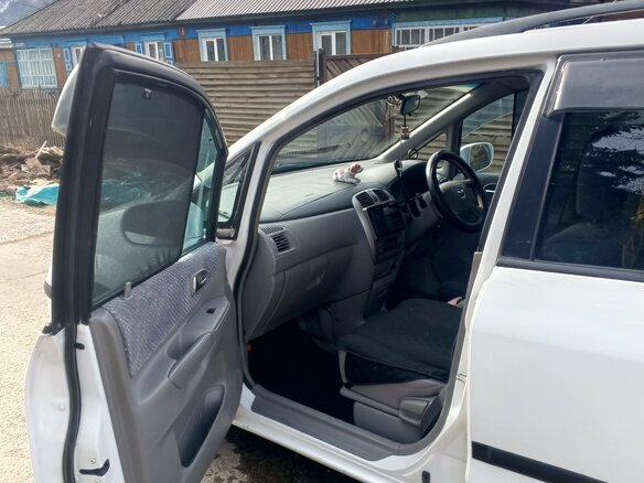 1999 Mazda Premacy I (CP), белый, 399000 рублей - вид 6